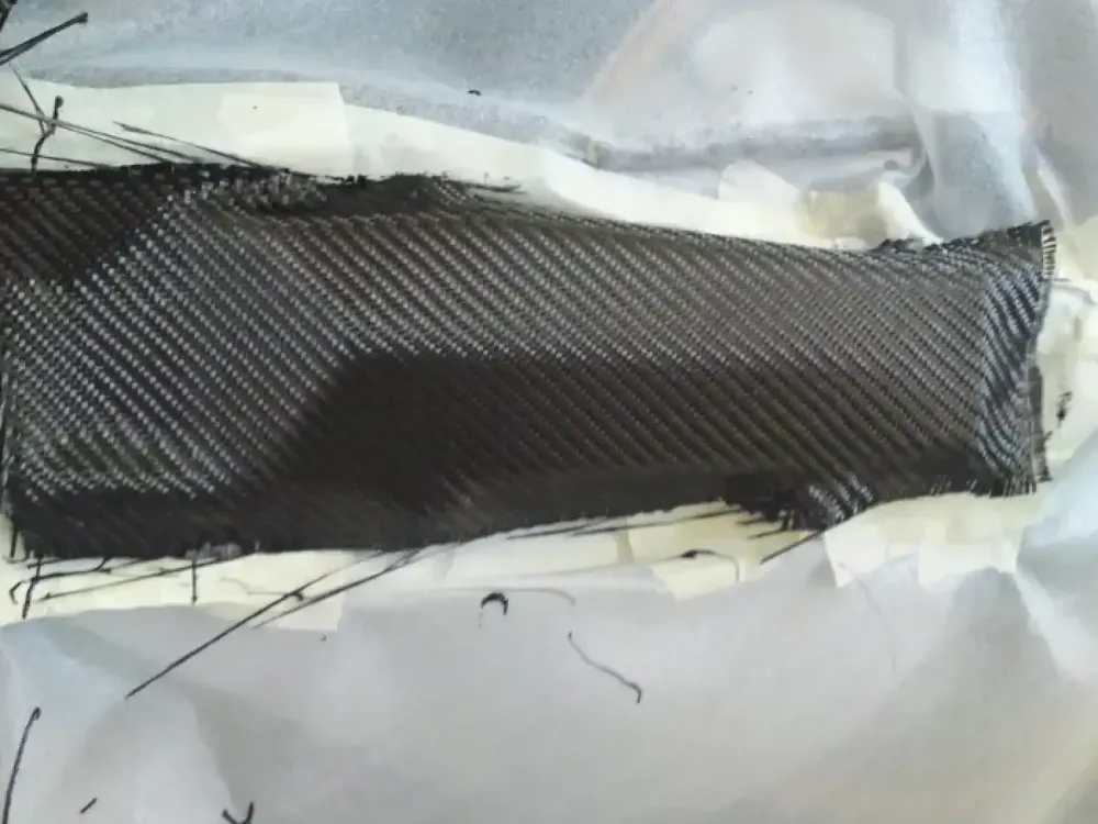 ZX7R châssis carbone fibre (9)