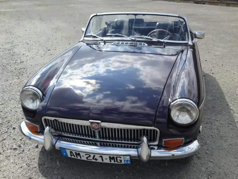 MG B – Restauration complète, changement de couleur (Nantes / Châteaubriant 44)