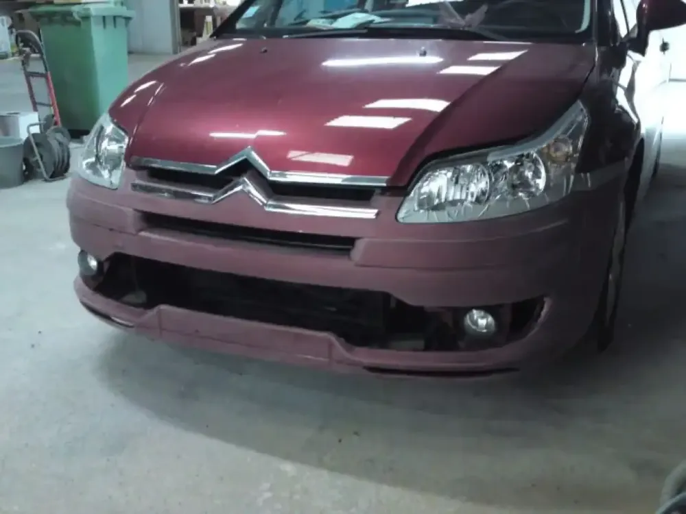 Citroën C4 – Carrosserie peinture (Châteaubriant)